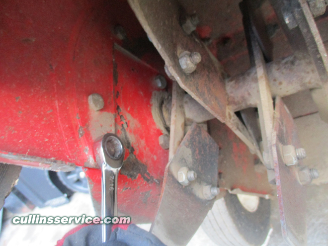 How to change blades on a overseeder Remove 6 Bolts on Left Cullins Service