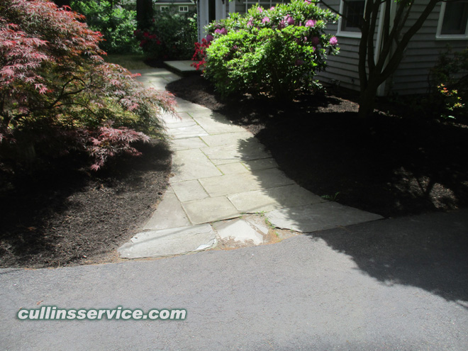 Spring Clean up, Edging and Mulching in Needham, Ma Cullins Service